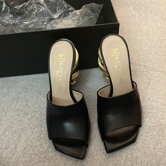 NIB , KEEYAHRI Black Calf leather Super Gorgeous  Heels  shoes size 36 ๐ธ - Picture 9 of 12